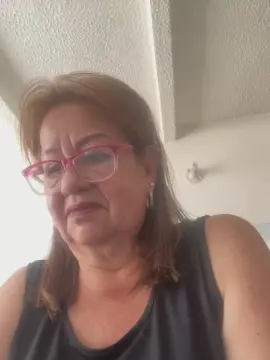 Amirahott  live sex cam