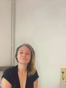 Luluxo  live sex cam