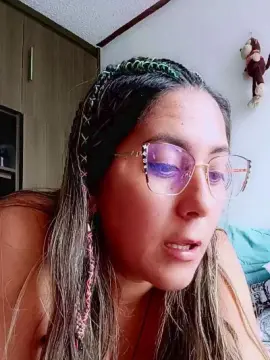 Giapajon  live sex cam