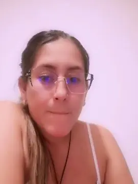 Giapajon  live sex cam