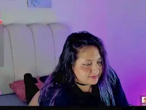 YuridRojas  live sex cam
