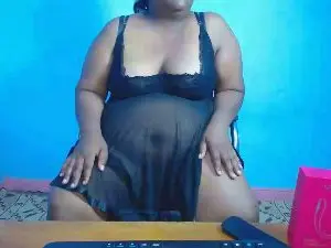 Bellelinda  live sex cam