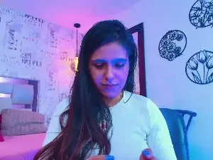 Sofi_secrets  live sex cam