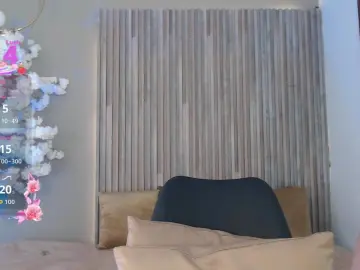 _Lia_Moon  live sex cam