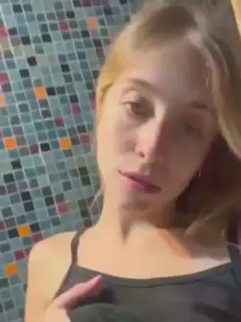 Carol483cc  live sex cam