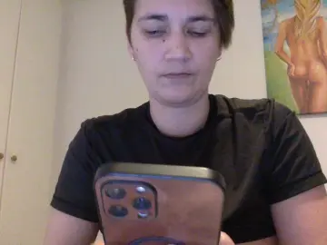 Kewette  live sex cam