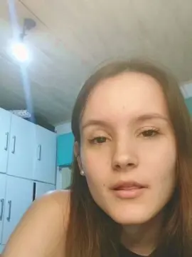 Lindabebita2  live sex cam
