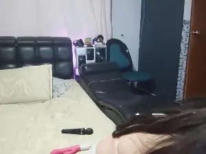 Alaia_soul  live sex cam