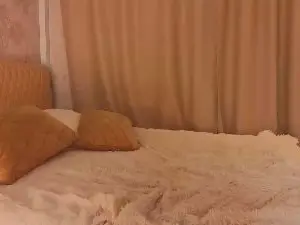 DelorseKutscher  live sex cam