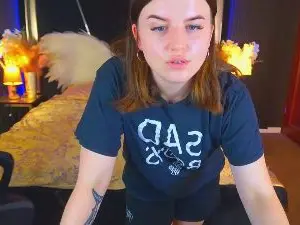 KristiFoxy  live sex cam