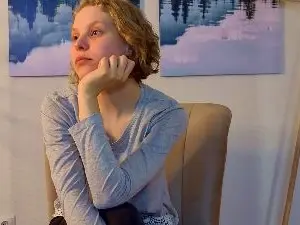 SuzieElizabeth  live sex cam
