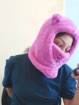Trufitaaa333  live sex cam