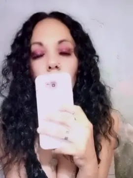 CHECHU1984  live sex cam