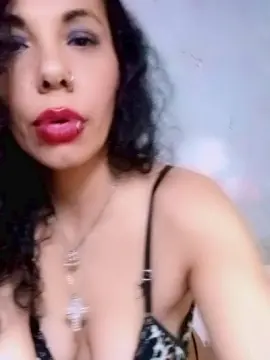 CHECHU1984  live sex cam