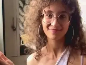 CarmelBonine  live sex cam