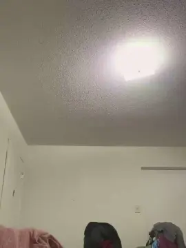 EyesBlue4Me  live sex cam