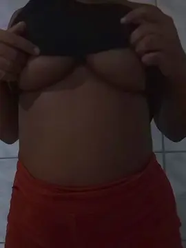 Bia383  live sex cam
