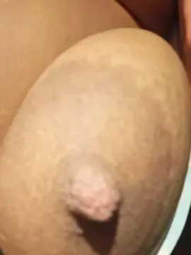Bia383  live sex cam