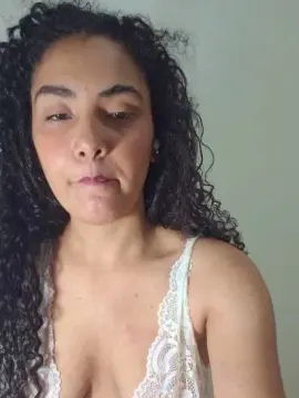 Luna1611  live sex cam