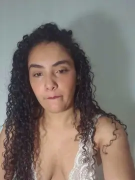 Luna1611  live sex cam