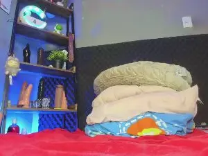 Shadia_Squirt  live sex cam