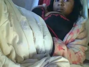 Ntsoa4  live sex cam