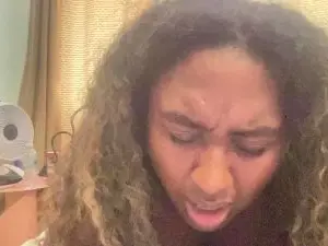 KissedByKloe  live sex cam