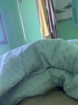 Pralinettedu25  live sex cam