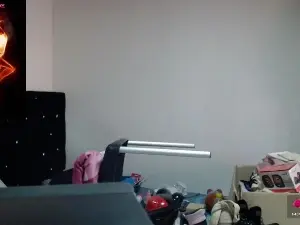 Soniaplayboobs  live sex cam