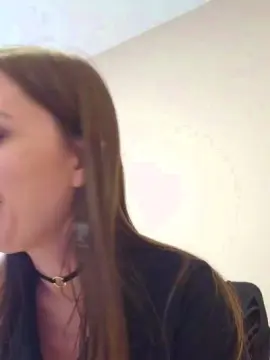 Lib_ertine3232  live sex cam