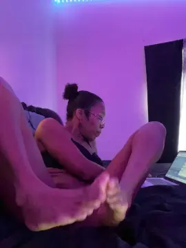 Bareseraphyne  live sex cam