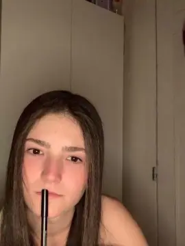 Fogosabella  live sex cam