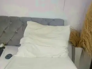 Lillebbw  live sex cam