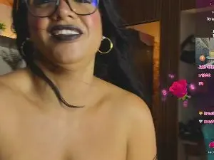 VaneLips  live sex cam