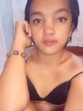 Lacoquine261  live sex cam