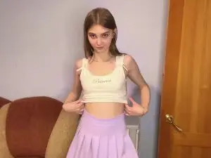 LoiseMcclave  live sex cam