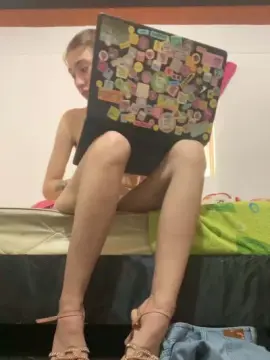 MoonFoox  live sex cam