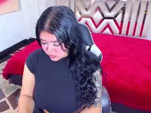 Sara_winehouse  live sex cam