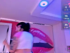 Sara_winehouse  live sex cam