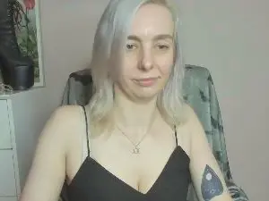 Velvetanne  live sex cam