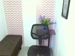 Dayanacarson  live sex cam