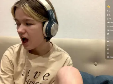 AnnitaRave  live sex cam