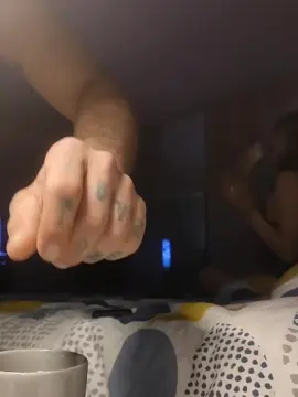 Hot_f_couple  live sex cam