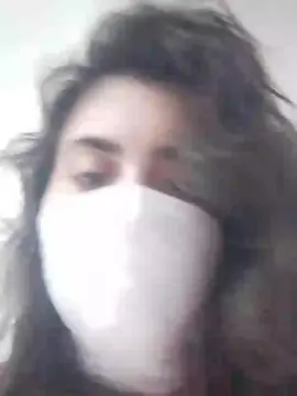 Lari225  live sex cam