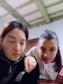 Luz218  live sex cam