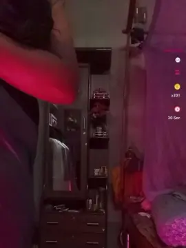 Mallikas  live sex cam