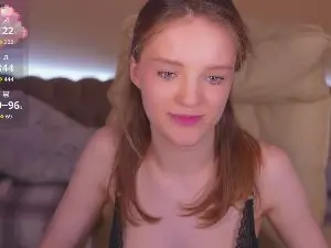MariaMedow  live sex cam