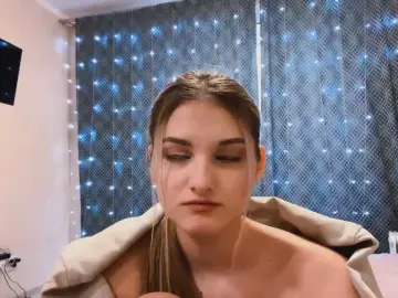 ShemekaKohrs  live sex cam