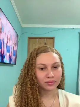Sophia_hot  live sex cam