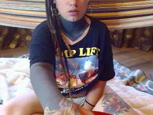 Agness_18  live sex cam